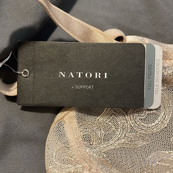 NWT Natori Plus Support 30H True Decadence Multi Part Cup Bra 734097 Retails $78 - Picture 3 of 5